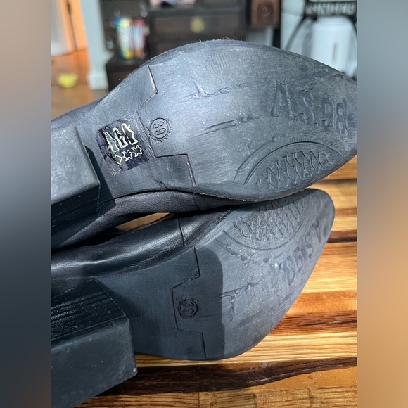 A.S. 98 studded heeled boots with cut out heel - Picture 8 of 8